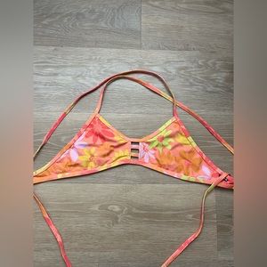 Jolyn tie back bikini top “tomcat”